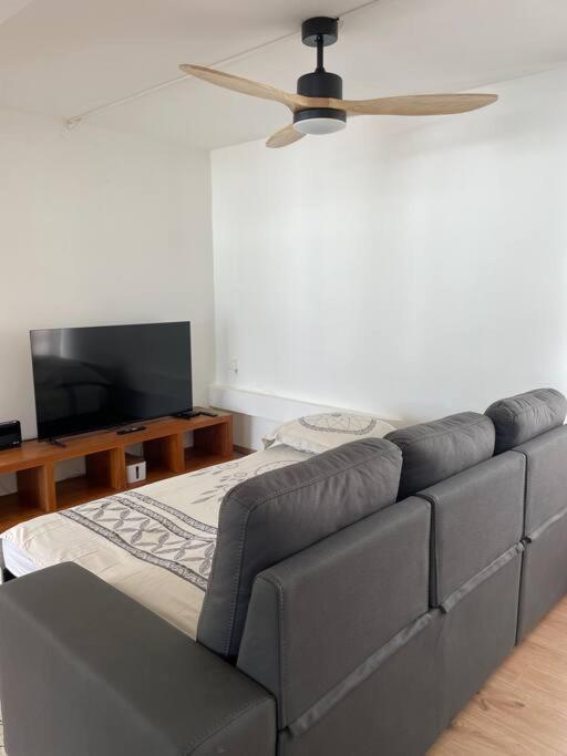 סיינט דניס Rare ! Spacieux T3 En Roof-Top Au Barachois - 2 Ch Climatisees - 6 Couchages - Proche Aeroport מראה חיצוני תמונה