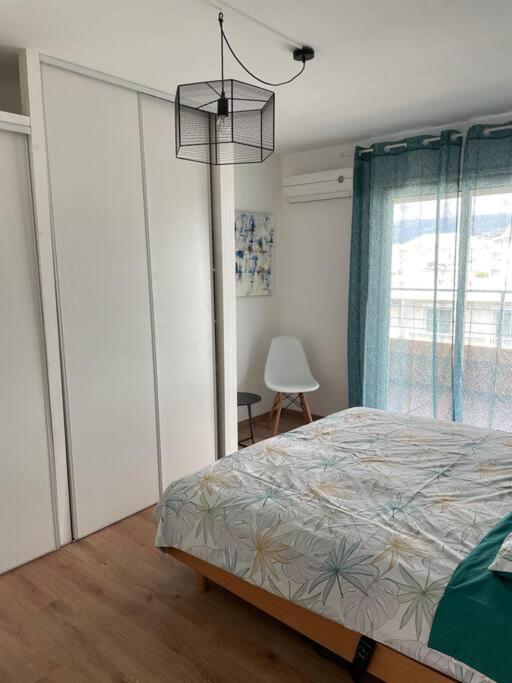 סיינט דניס Rare ! Spacieux T3 En Roof-Top Au Barachois - 2 Ch Climatisees - 6 Couchages - Proche Aeroport מראה חיצוני תמונה
