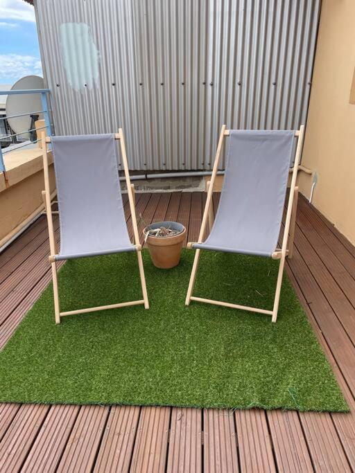 סיינט דניס Rare ! Spacieux T3 En Roof-Top Au Barachois - 2 Ch Climatisees - 6 Couchages - Proche Aeroport מראה חיצוני תמונה
